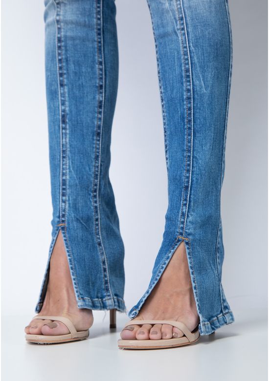 Calça Jeans  Boot Leg com Fenda