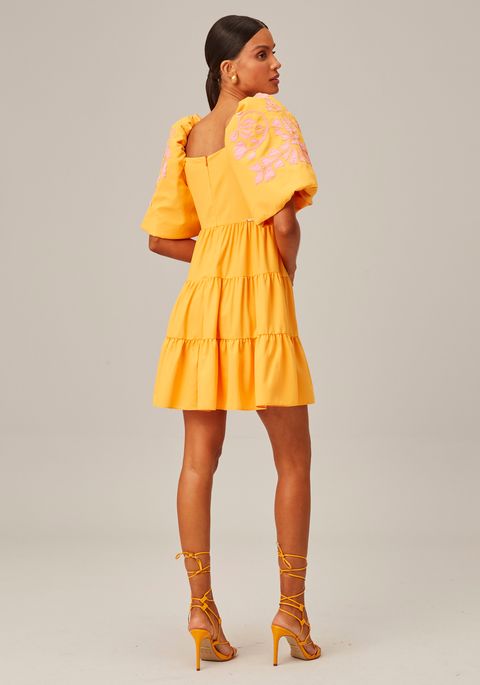 Vestido Curto Manga Balonê