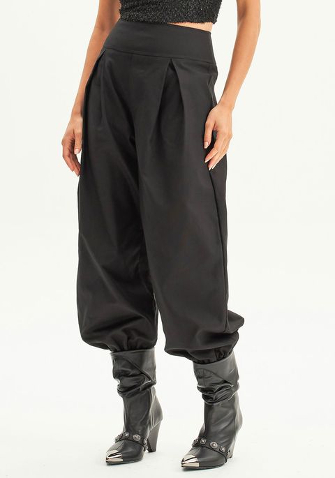 Calça Carrot Alfaiataria Com Pregas