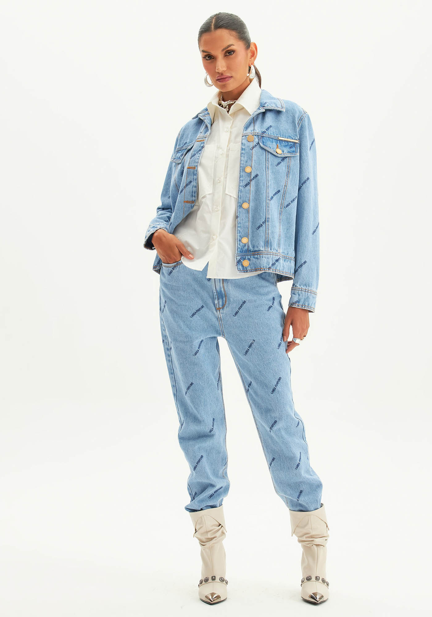 Calça Jeans Mom High