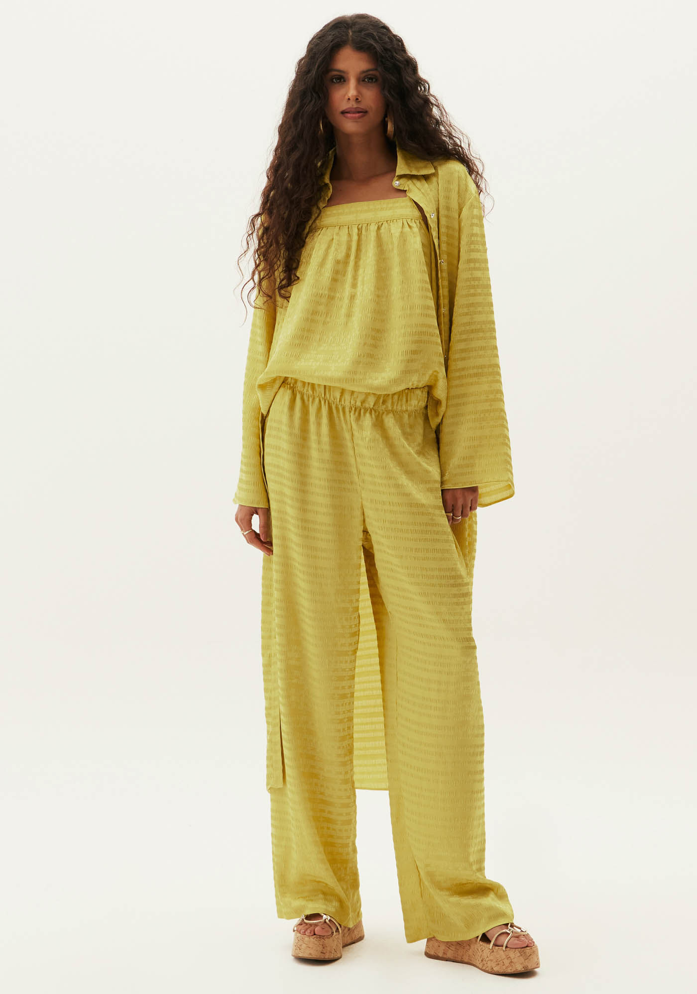 Calça Wide Leg Cintura Alta