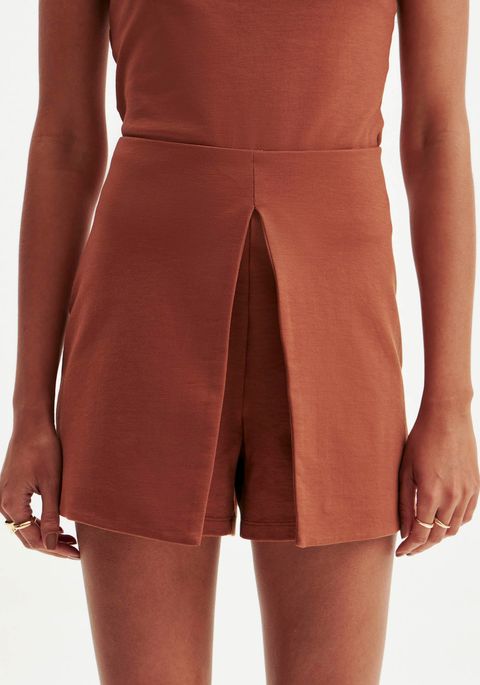 Short Saia Cintura Média