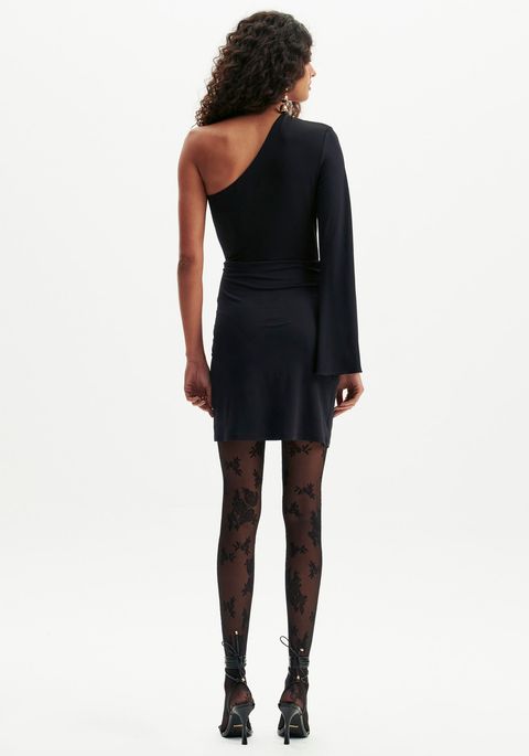 Vestido Curto Decote Aplique