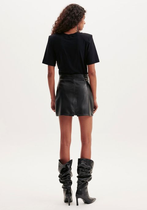 Short Saia Com Sobreposição