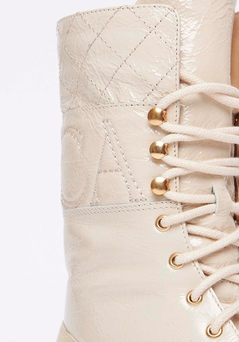 Coturno Couro Cano Alongado