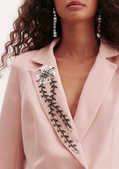 Blazer Alongado Lapela Bordada