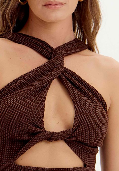 Vestido Curto Com Torção