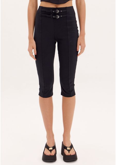 Calça Capri Com Fivelas