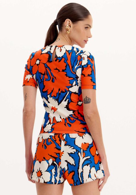 Blusa De Mangas Curtas Estampada Com Gola Redonda
