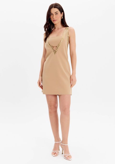 Vestido Curto Decote Profundo