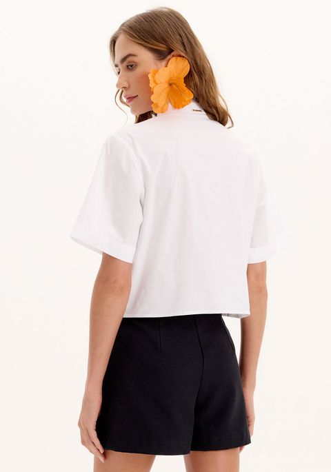 Camisa De Mangas Curtas Em Tricoline Com Aplicações De Flores