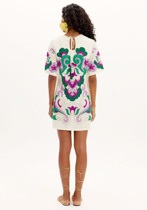 Vestido Curto Solto Estampado Com Amarração Posterior