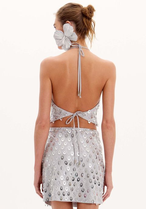 Blusa Curta Frente Única Com Aplicação