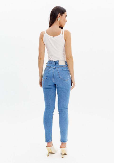 Calça Jeans Héstia Skinny Com Cintura Alta E Bolsos