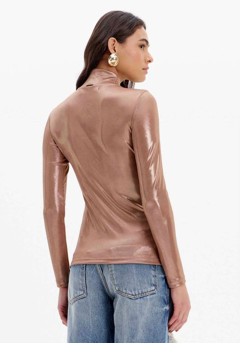 Blusa Justa De Mangas Longas Com Gola Alta
