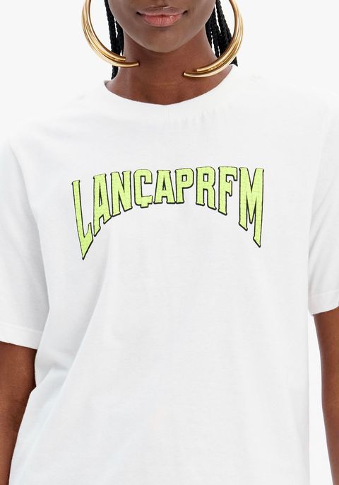 Blusa T-shirt Com Gola Redonda E Name