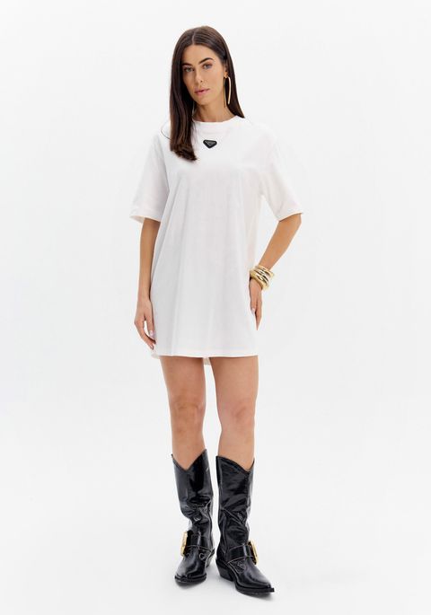 Vestido T-dress Manga Curta Básico Com Enfeite