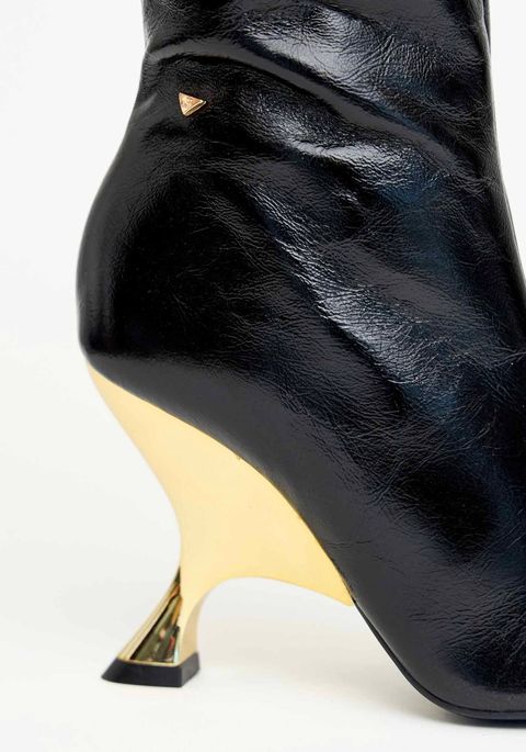 Bota Slouch Cano Longo Salto Metalizado