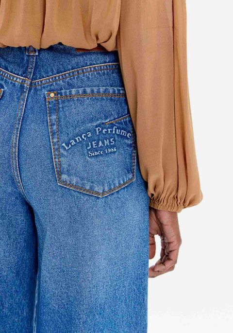 Calça Jeans Pantalona Cintura Alta Com Frisos