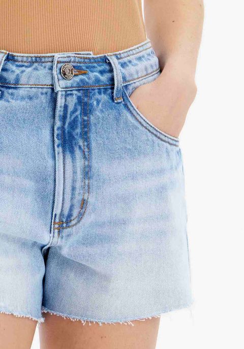 Short Jeans Grandfather Com Cintura Alta E Barra A Fio