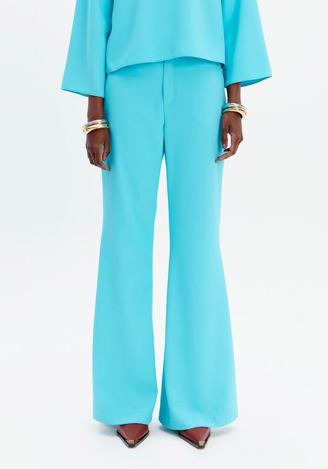 Calça Flare Com Bolso E Cintura Alta