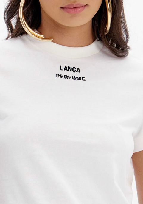 Blusa T-shirt Baby Look De Manga Curta Com Bordado