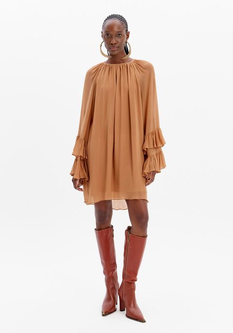 Vestido Curto Manga Longa Babados