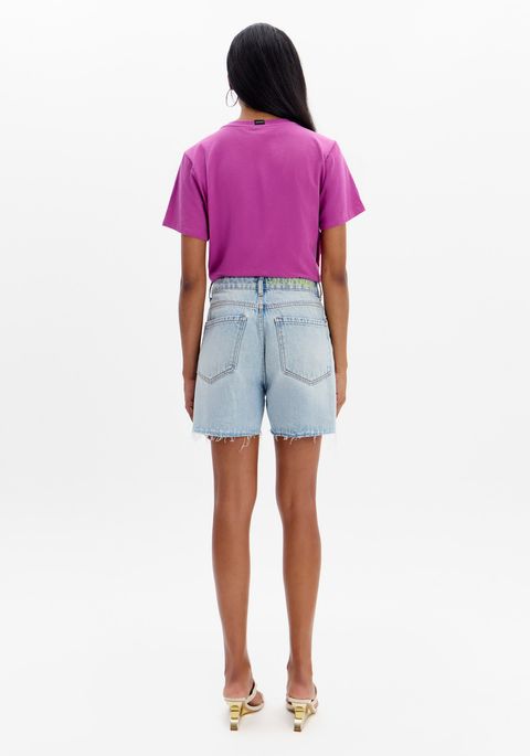 Short Jeans Mom Cintura Super Alta Barra A Fio