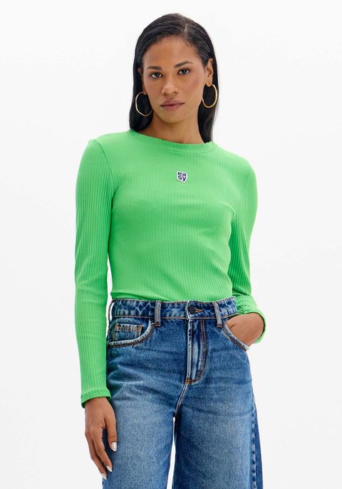 Blusa Canelada Manga Longa Com Logo Frontal