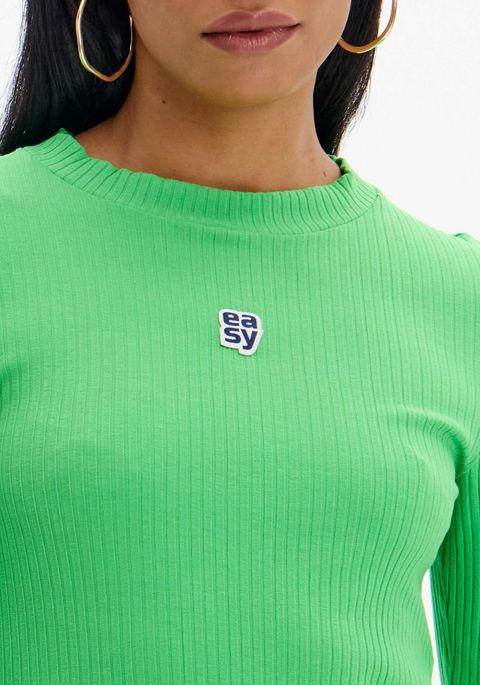 Blusa Canelada Manga Longa Com Logo Frontal