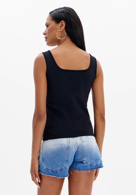Blusa Regata Com Logo E Decote Quadrado