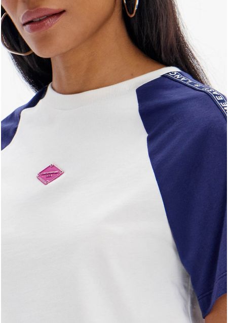 Blusa T-shirt Descolada Com Gorgurão