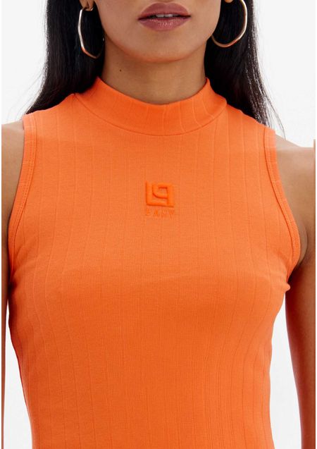 Vestido Super Midi Canelado Com Gola E Bordado