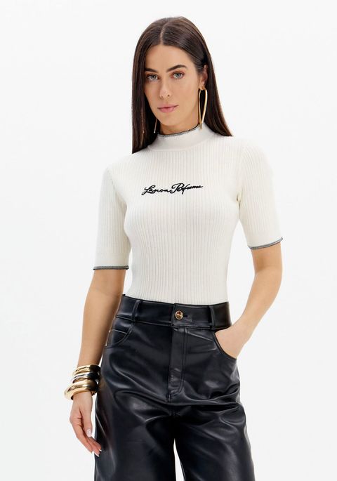 Blusa Tricot Manga Curta Com Gola E Bordado
