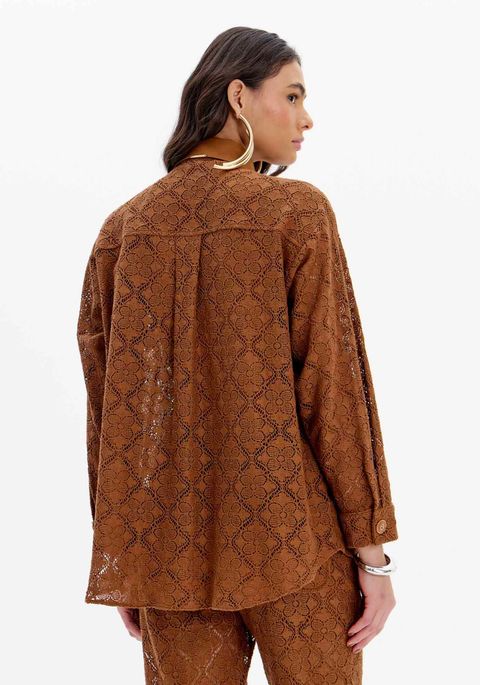 Camisa De Renda Oversized Com Bolso