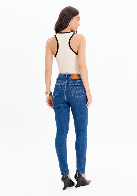 Calça Jeans Héstia Skinny Com Cintura Super Alta