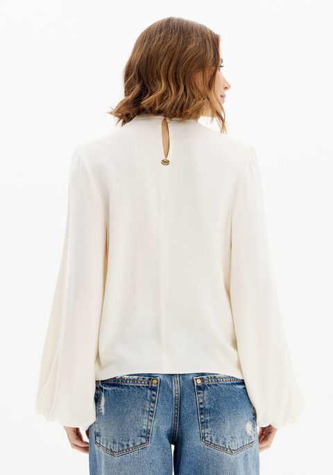 Blusa Manga Longa Bufante Com Gola Alta