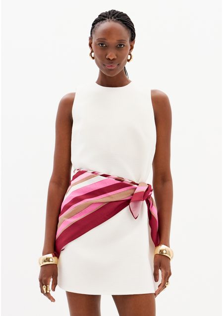 Vestido Curto Sem Manga Com Lenço