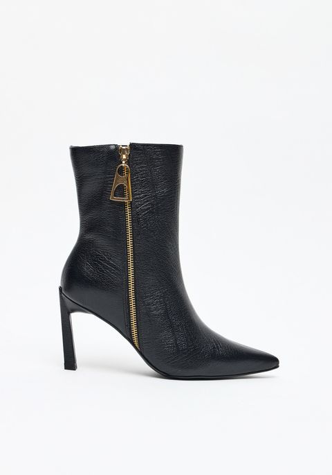 Bota Couro Bico Fino Salto Alto