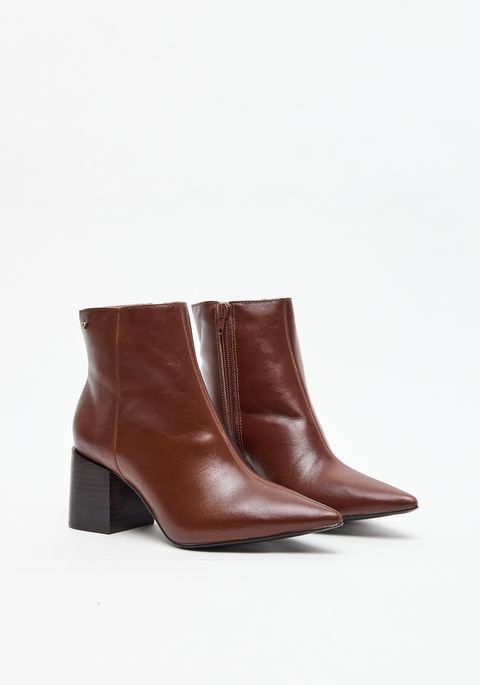 Bota Chelsea Couro Bico Fino