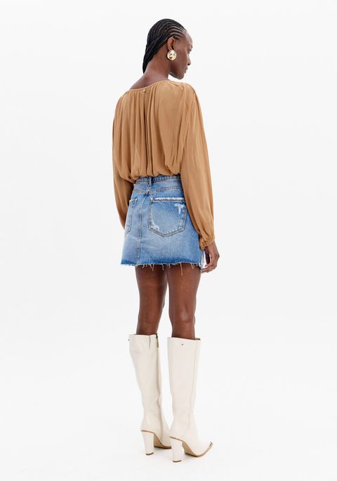 Saia Curta Jeans Cintura Super Alta