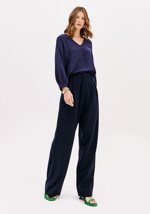 Blusa Decote V Mangas Médias Com Pregas