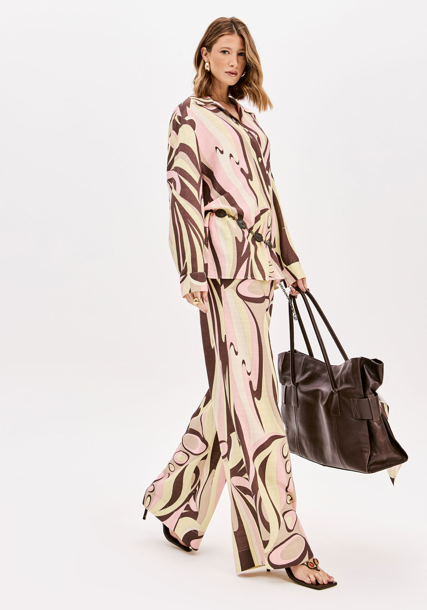 Calça Wide Leg Estampada Com Bolsos