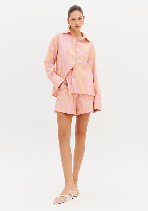 Short Descolado Com Bordado Easy