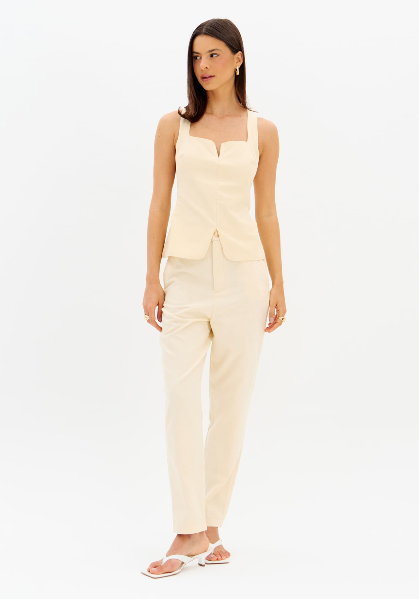 Calça De Sarja Carrot Com Bolsos