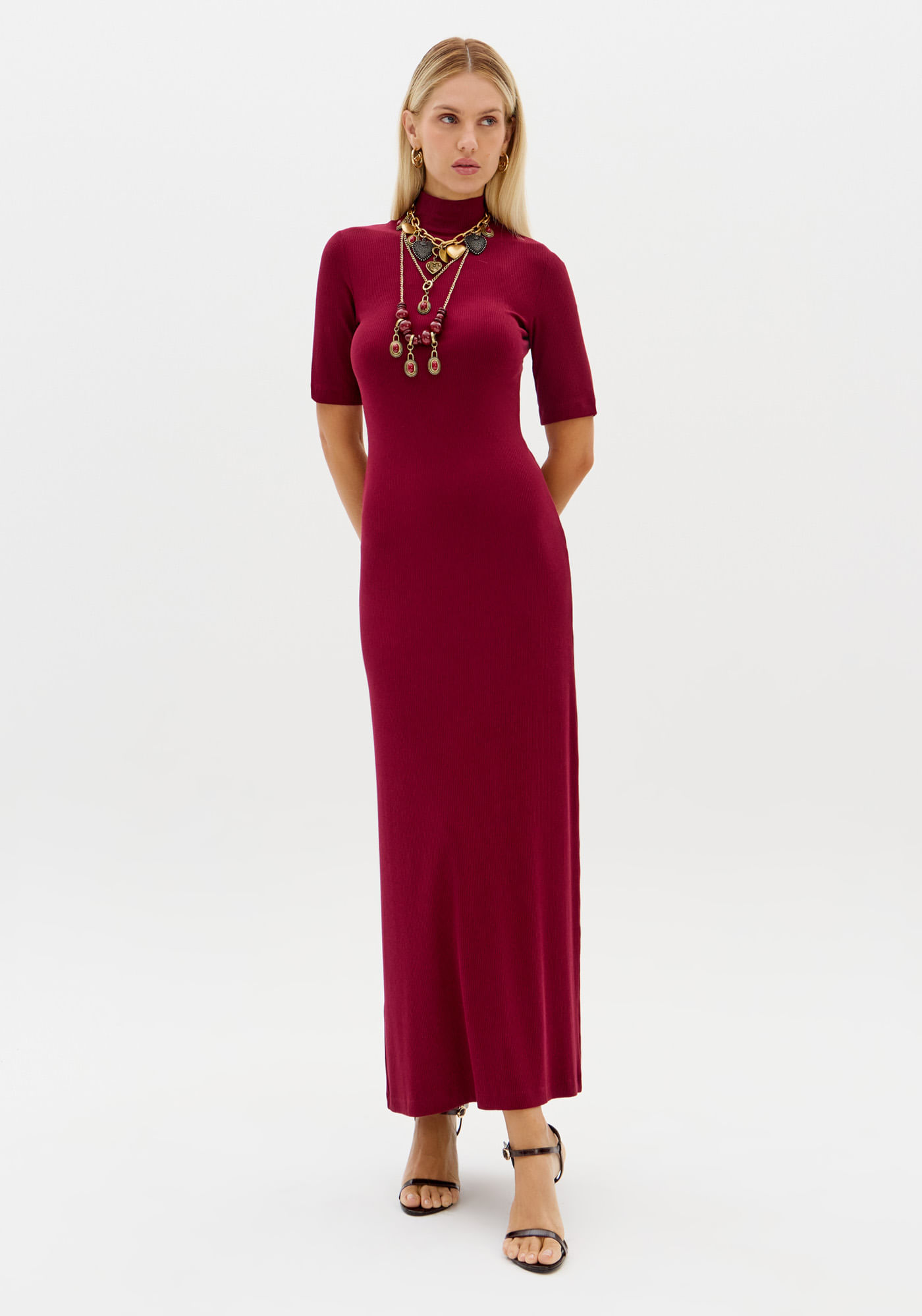 Vestido Super Midi Canelado Com Gola