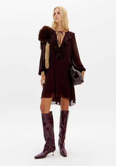 Vestido Curto Chiffon Mangas Longas