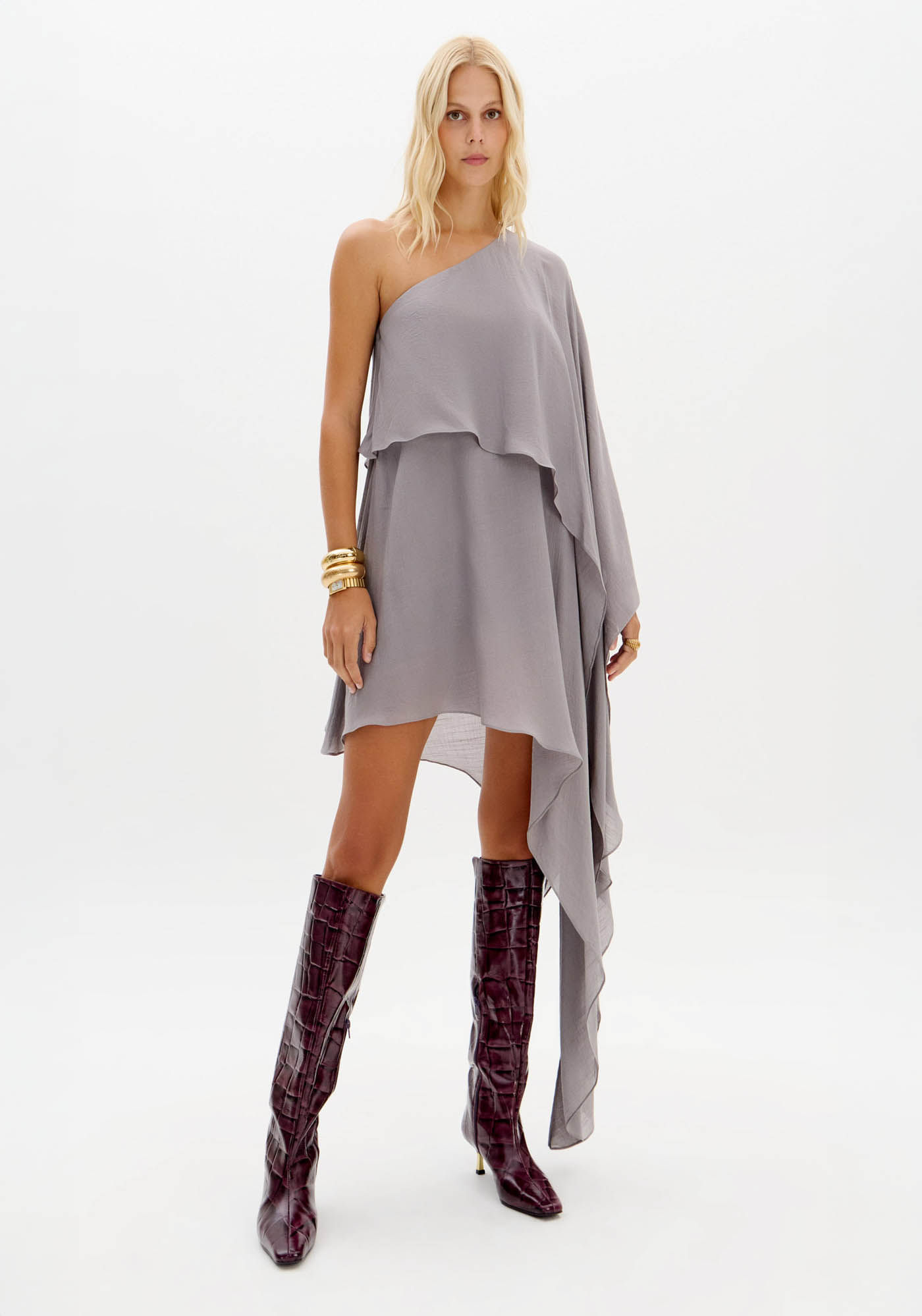Vestido Assimétrico Curto Ombro Único