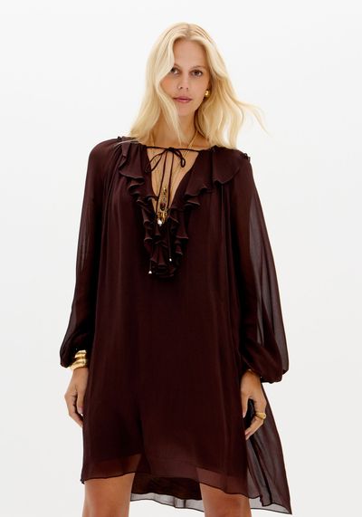 Vestido Curto Chiffon Mangas Longas