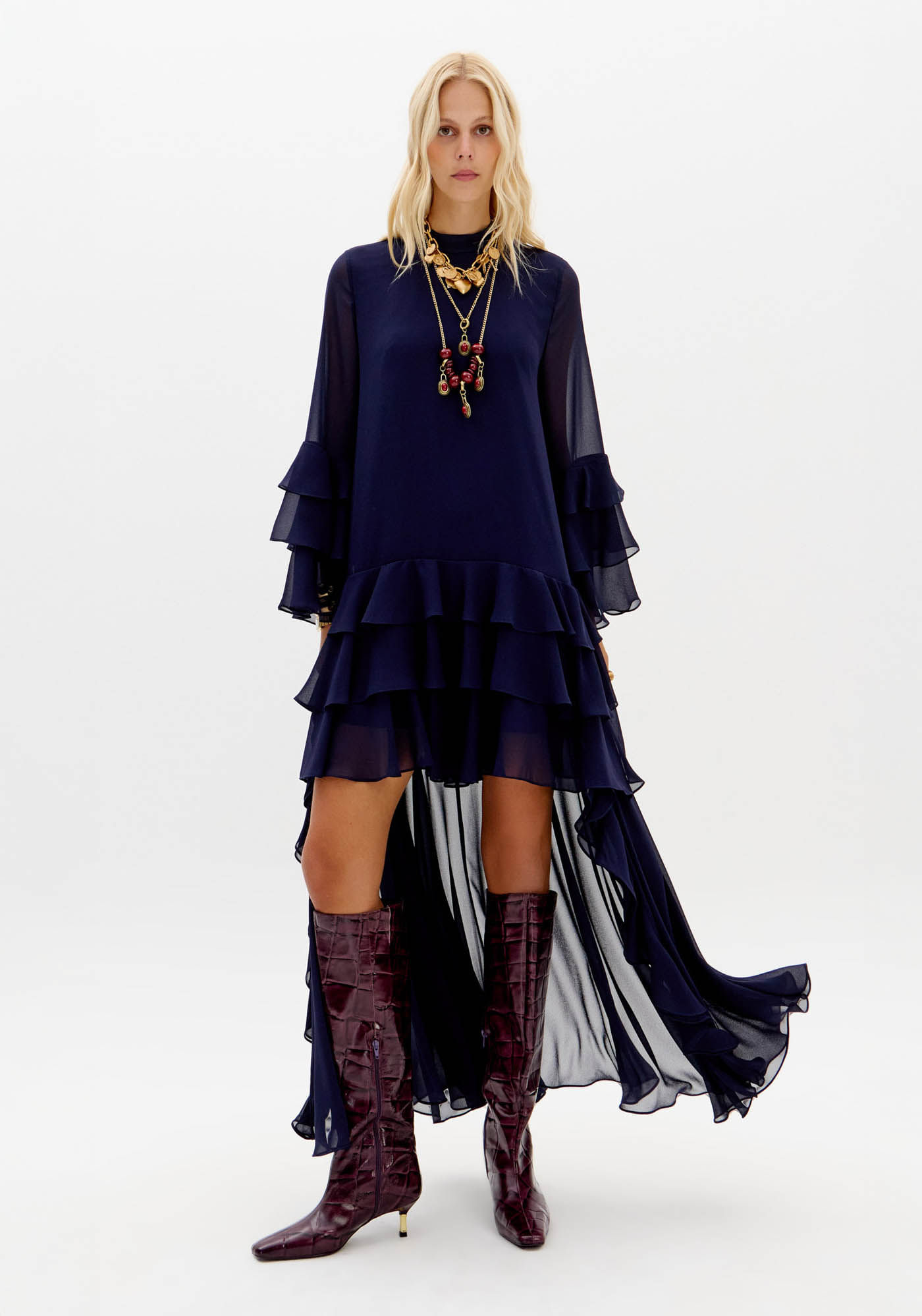 Vestido Manga Longa Com Babados